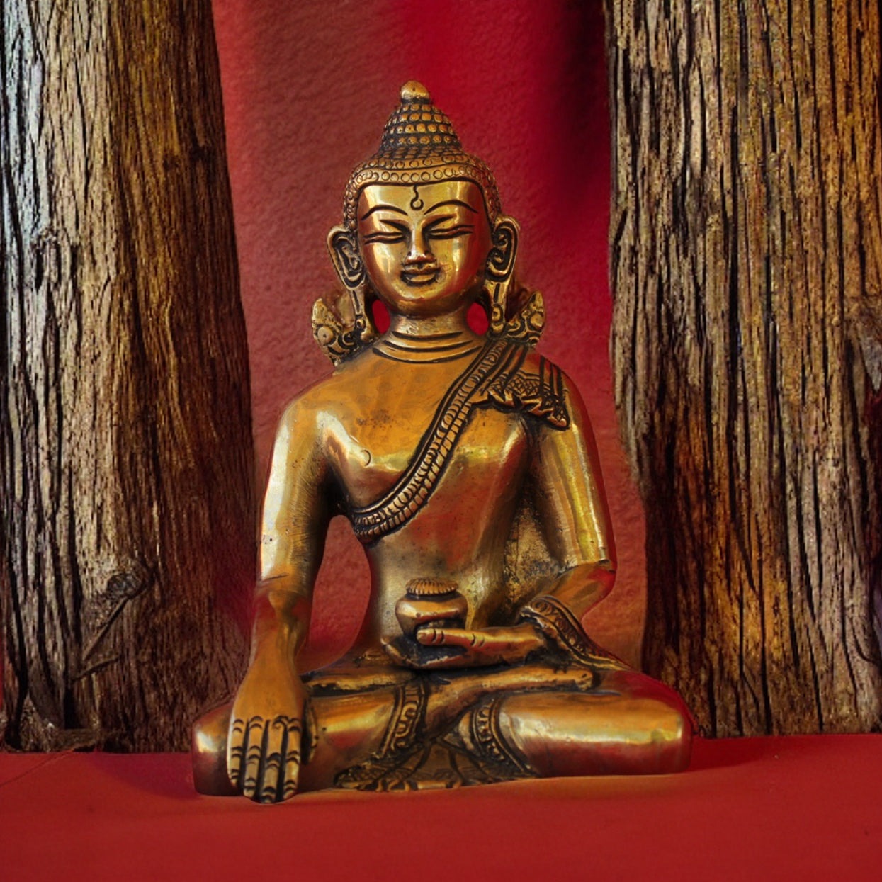 Bronze Buddha Statue in Meditation