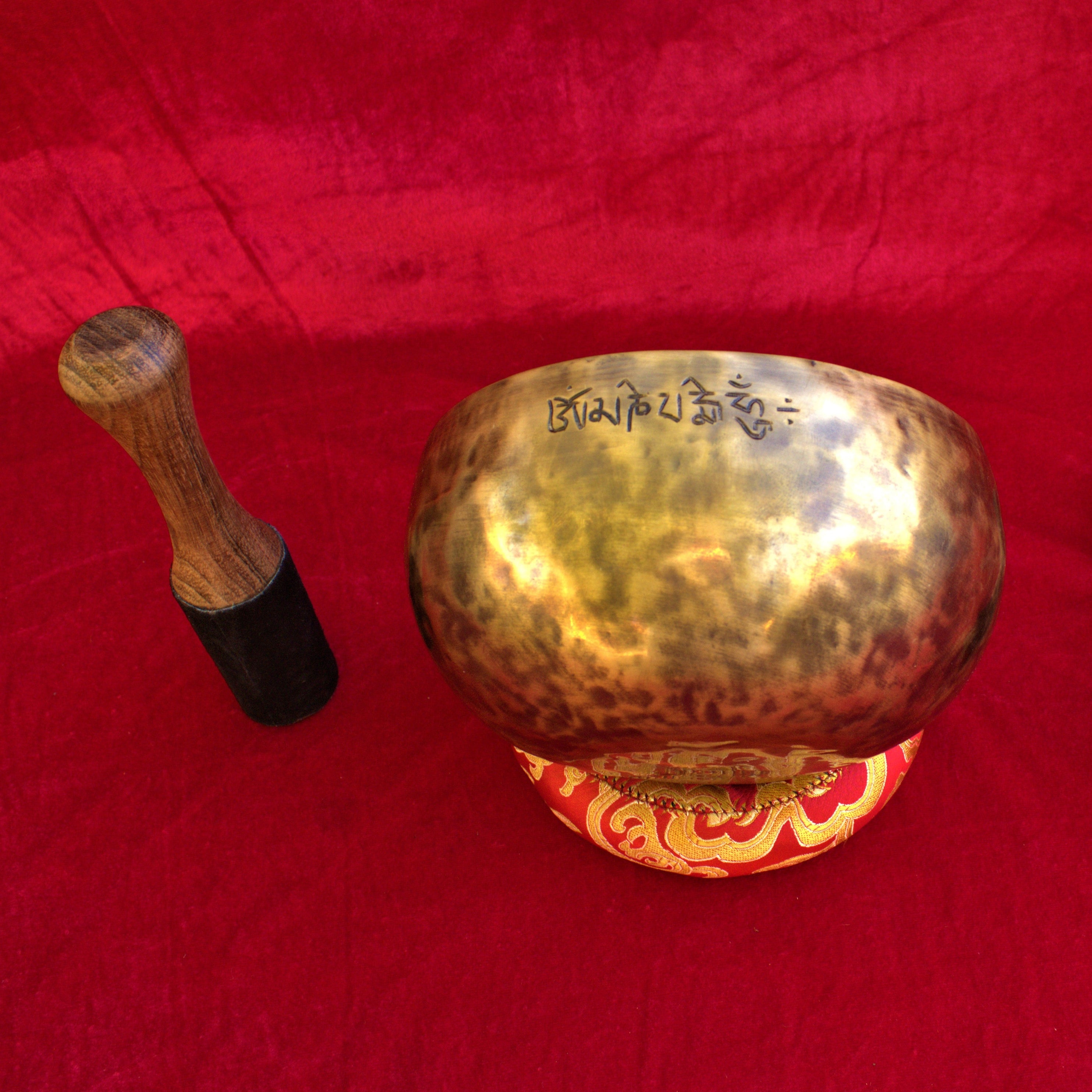 Handmade Singing Bowl |Good Luck  || 7inch