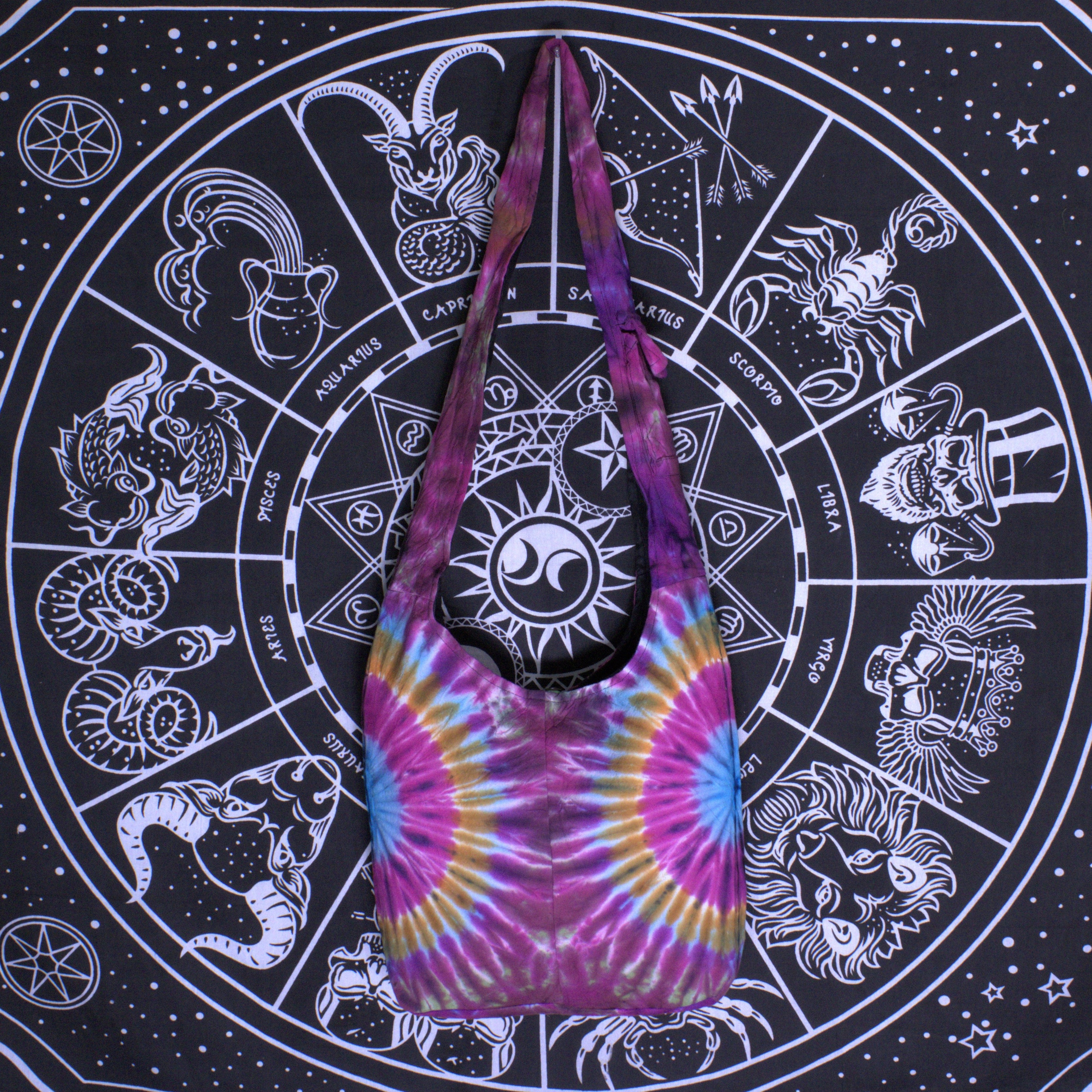 Hobo Shoulder Tie-Dye Bag | Purple Tree Of Life